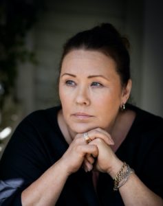 Ywonne Bjärkenrud Klara Samtal Samtalsterapi i Stockholm
