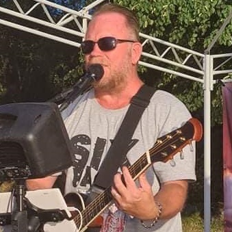 ett band fast med bara en person